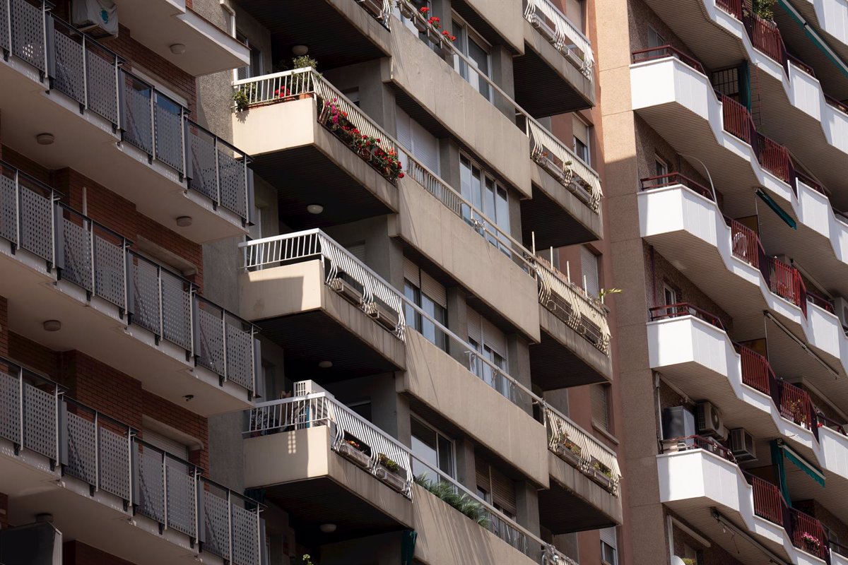 Los avales hipotecarios del ICO solo financiarán la entrada para la compra de vivienda de hasta 325.000 euros