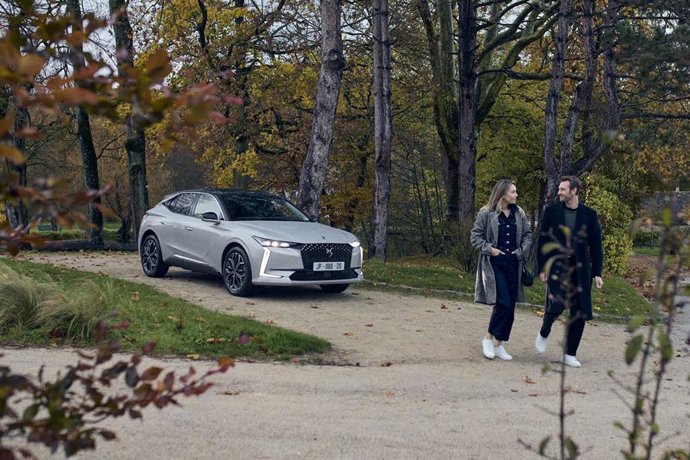 Coche DS 4 Hybrid