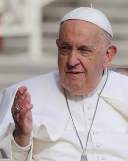 08 May 2024, Vatican, Vatican City: Pope Francis leads his wednesday General Audience in St. Peter's Square at the Vatican. Photo: Evandro Inetti/ZUMA Press Wire/dpa