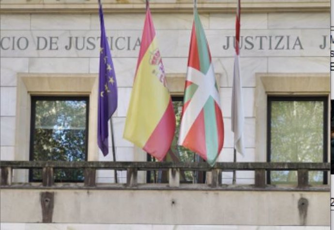 Fachada del Palacio de Justicia en Bilbao