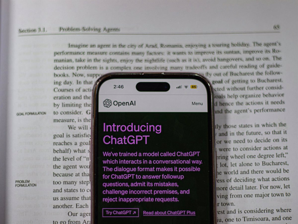 Apple ve OpenAI, ChatGPT'yi iOS 18'e entegre etmek için anlaşmaya vardı