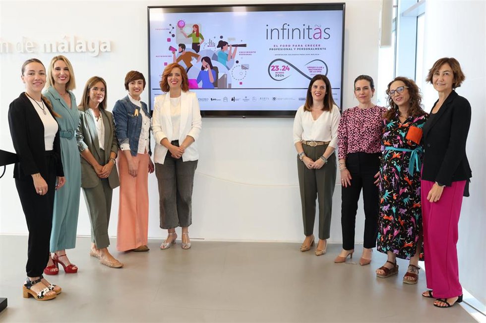 La diputada de Igualdad, Servicios Sociales y Familias de la Diputación de Málaga, María Dolores Vergara, ha presentado este lunes este foro junto a las empresarias Arantxa López y Vanesa Moreno.