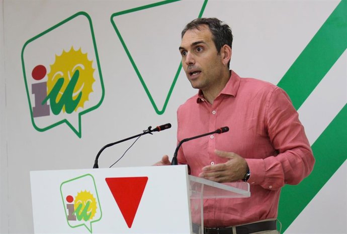 El coordinador de IU Andalucía y diputado de Sumar en el Congreso, Toni Valero. Imagen de archivo.