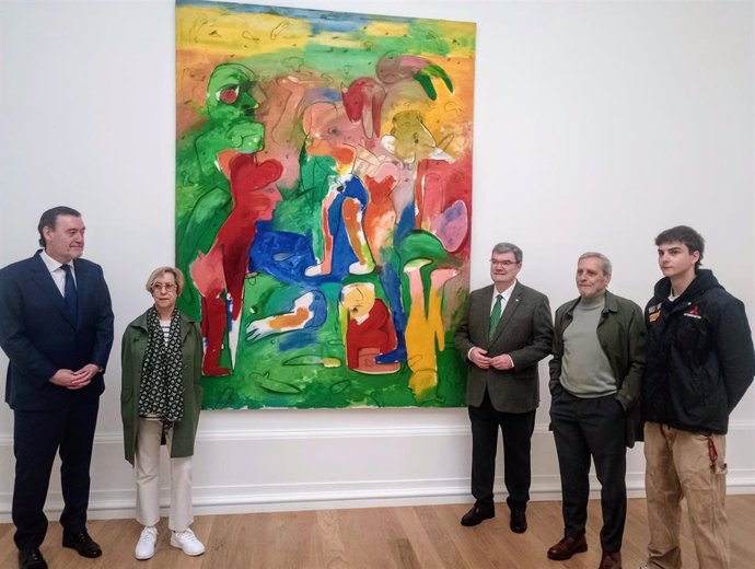 Miguel Zugaza, Miriam Alzuri, Juan Mari Aburto, el coleccionista Roberto Sáenz de Gorbea y su hijo, Adrián, en el Bellas Artes Bilbao