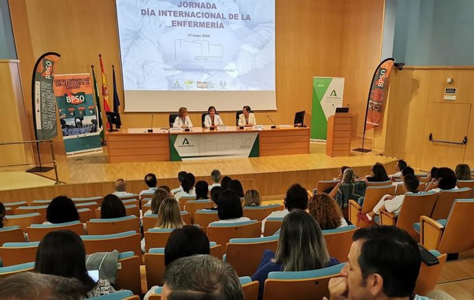 Jornada con ocasión del Día Internacional de la Enfermería celebrada en el Hospital de Valme.