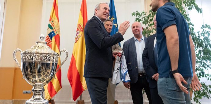 El presidente del Gobierno de Aragón, Jorge Azcón, en una recepción este lunes, en el Edficio Pignatelli.