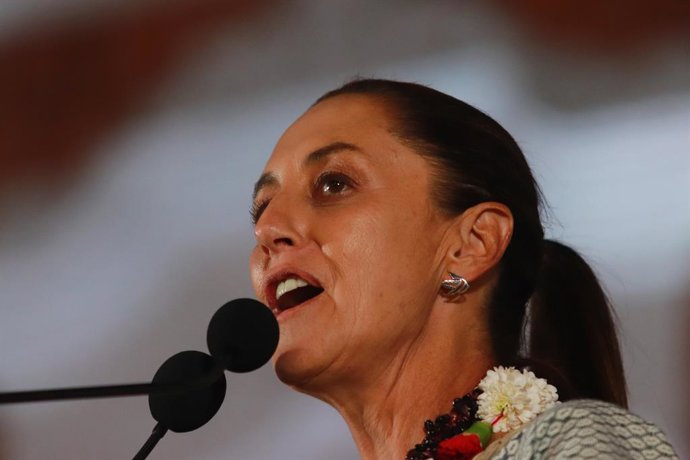 11 May 2024, Mexico, Tlaxcala: Candidate for the Presidency of Mexico, Claudia Sheinbaum Pardo, by the 'Sigamos Haciendo Historia' coalition, speaks during a political rally as part of the campaign events in the state of Tlaxcala. 