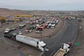 Foto: Chile.- Camioneros chilenos inician un paro para pedir el estado de excepción por la inseguridad en el norte