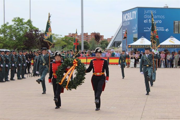 Parada militar por el 180 aniversario de la Fundación de la Guardia Civil.