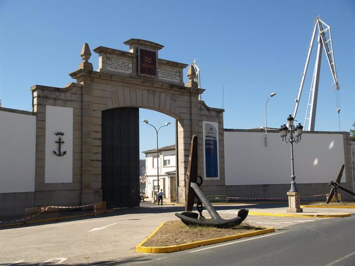 Archivo - Fachada de la entrada principal de Navantia en Ferrol (A Coruña)