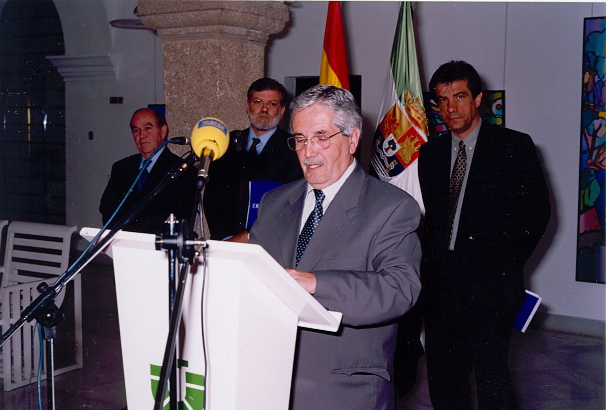 Fallece Ramón Rocha, exalcalde de Olivenza y exdiputado de la Asamblea de Extremadura