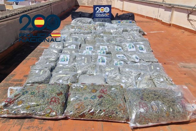 Se han intervenido 200 kilogramos de marihuana.