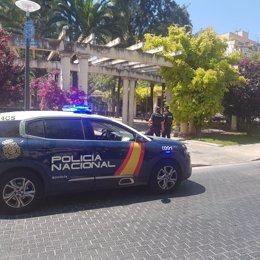 Archivo - Patrulla de la Policía Nacional en Pere Garau