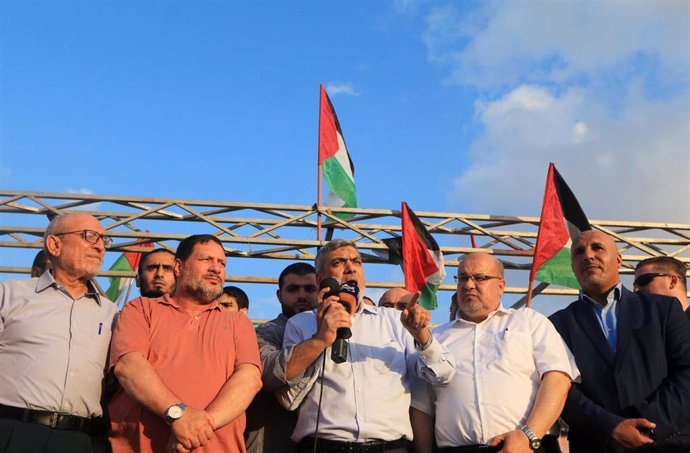 Archivo - Izzat al Rishq, miembro del brazo político de Hamás, en el centro de la imagen.