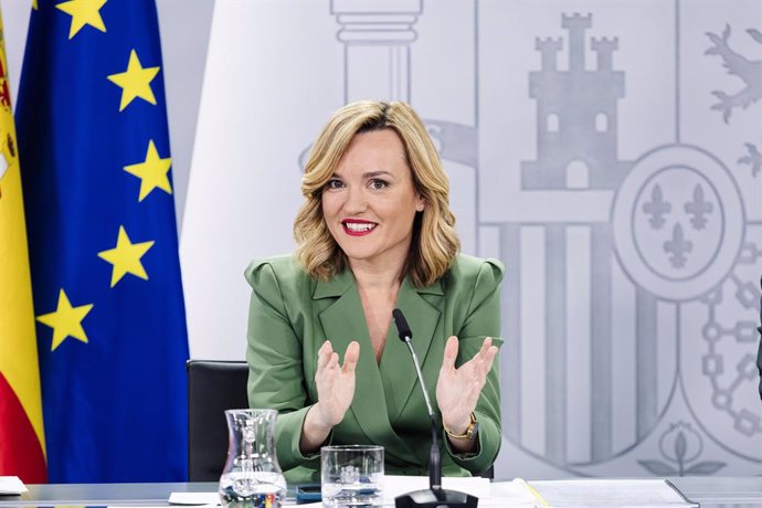 La ministra de Educación, Formación Profesional y Deporte, Pilar Alegría, durante una rueda de prensa posterior a la reunión del Consejo de Ministros, a 14 de mayo de 2024, en Madrid (España). El Consejo de Ministros ha aprobado el anteproyecto de la Ley 