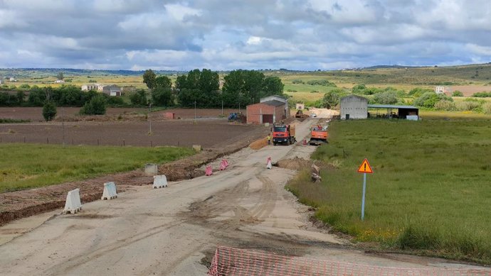 Obras de la carretera de Valdencín