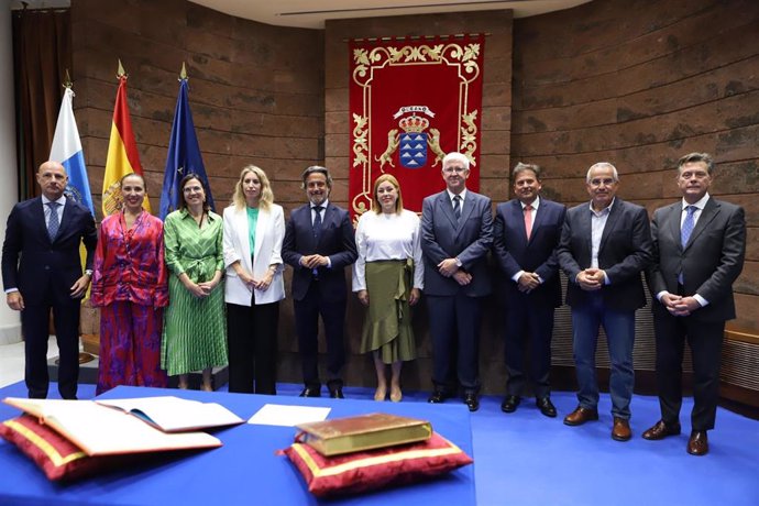 Toma de posesión de los nuevos consejeros y consejeras de la Audiencia de Cuentas de Canarias