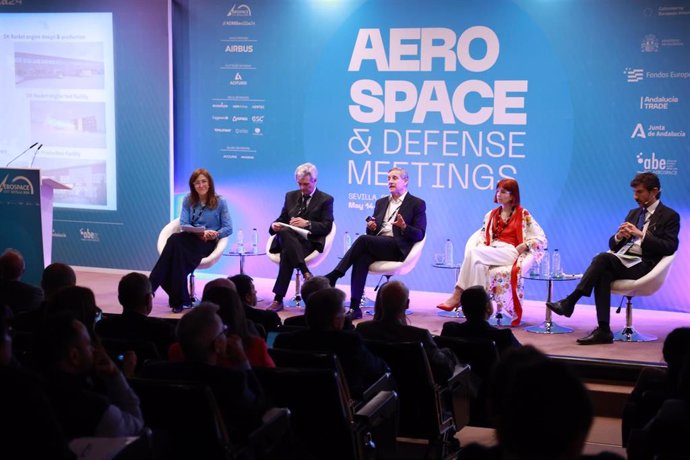 Conferencia 'Los cielos del mañana. Hacia un transporte más sostenible', en el marco de la jornada de conferencias plenarias de Aerospace and Defense Meetings ADM 2024Aerospace and Defense Meetings ADM 2024.