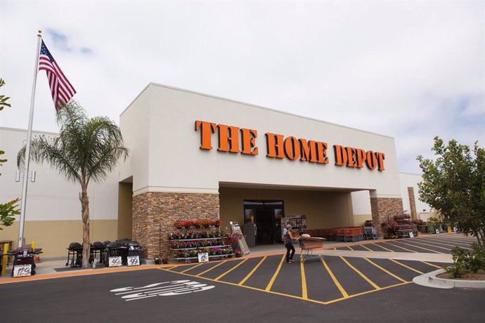 Archivo - Tienda de The Home Depot.