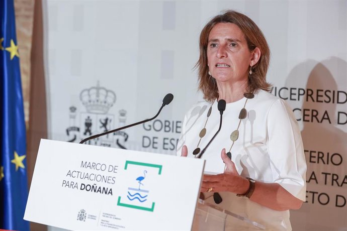 La ministra para la Transición Ecológica y el Reto Demográfico, Teresa Ribera interviene en el acto de firma del Acuerdo con Doñana. A 13 de mayo de 2024, en Sevilla (Andalucía, España). 