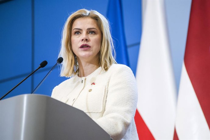 Archivo - 29 February 2024, Poland, Warsaw: Latvia's Prime Minister Evika Silina speaks during a joint press conference with Polish Prime Minister Donald Tusk following their meeting in Warsaw. Photo: Attila Husejnow/SOPA Images via ZUMA Press Wire/dpa