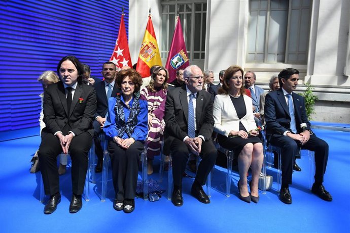 Galardonados con medallas de Madrid y de Honor.