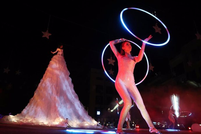 Archivo - Espectáculo del encendido de luces de Navidad de 2023 en Palma.