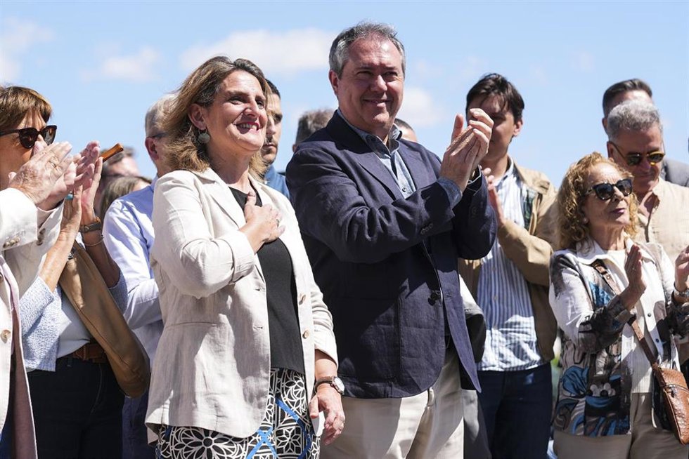La vicepresidenta y ministra, Teresa Ribera, durante el acto de presentación de la candidatura socialista a las elecciones europeas de 9 de junio, a 15 de mayo de 2024 en Sevilla (Andalucía, España). El acto de presentación de la candidatura socialista 