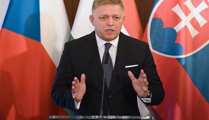 El primer ministro de Eslovaquia, herido tras recibir un disparo en plena calle