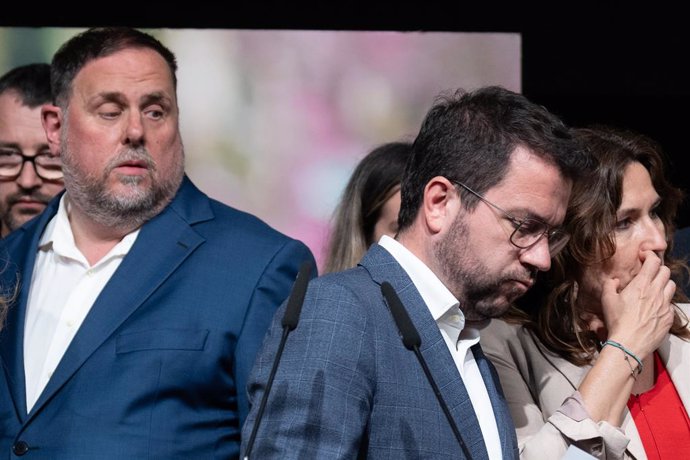 El líder d'ERC, Oriol Junqueras, i el president de la Generalitat en funcions, Pere Aragonès