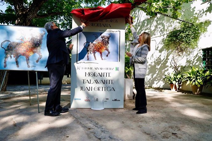 Presentación de la corrida de toros en homenaje a Lorca.