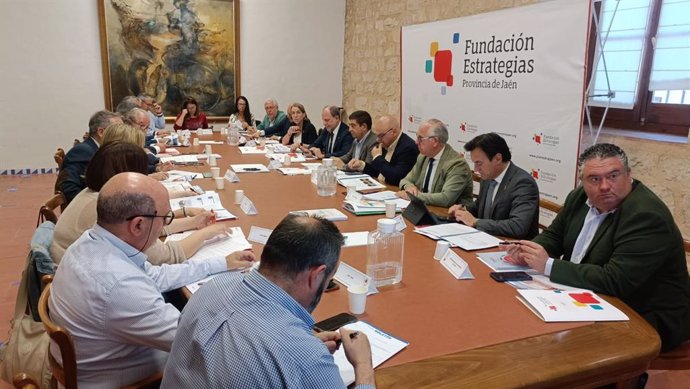 Reunión del Patronato de la Fundación Estrategias.