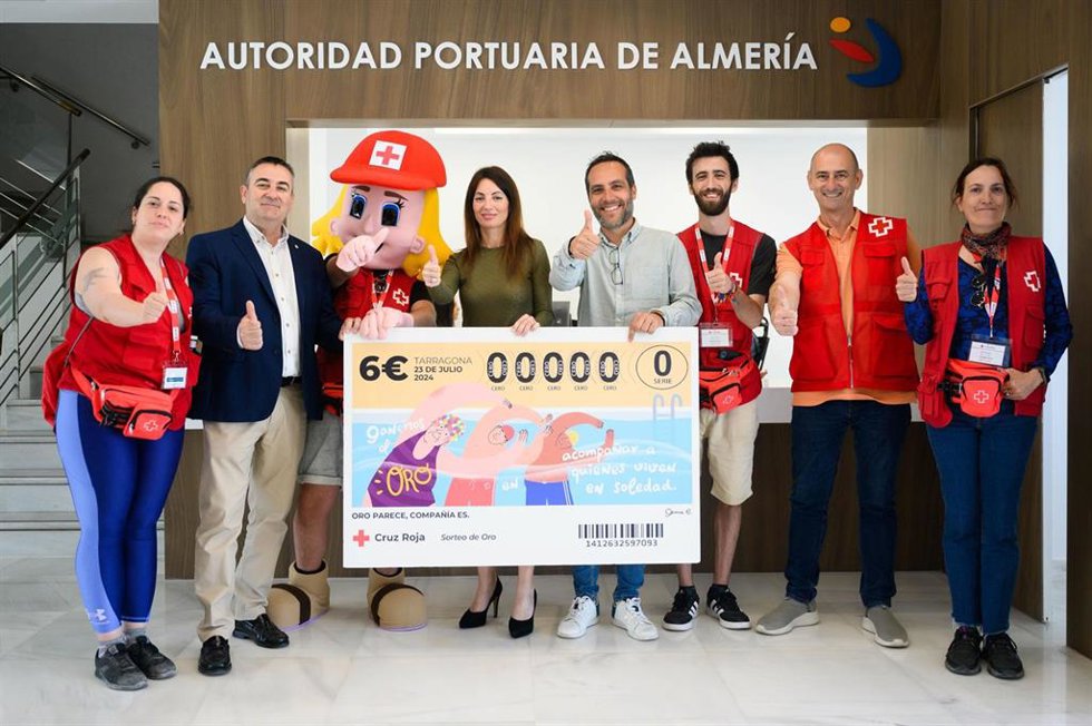 La presidenta de la institución, Rosario Soto, llama a contribuir con la participación en el sorteo.