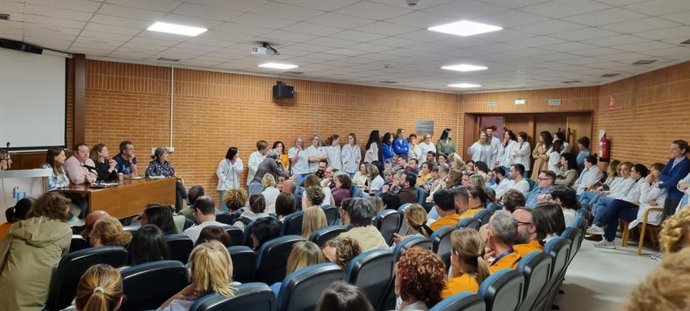 Asamblea de trabajadores del hospital de Jove