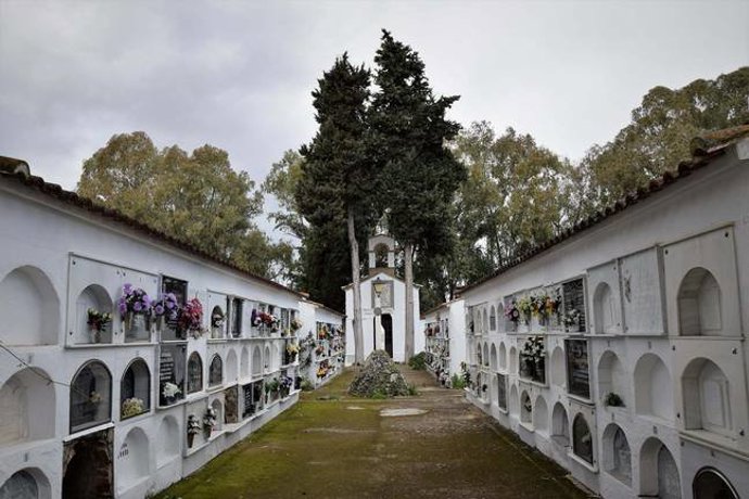 Cementerio de Zufre (Huelva).