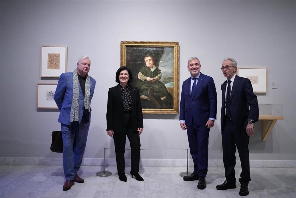 La obra 'El niño de Vallecas' de Velázquez, con Xavier Vilató, Paloma Ruiz Picasso, el alcalde Jaume Collboni y el director Emmanuel Guigon