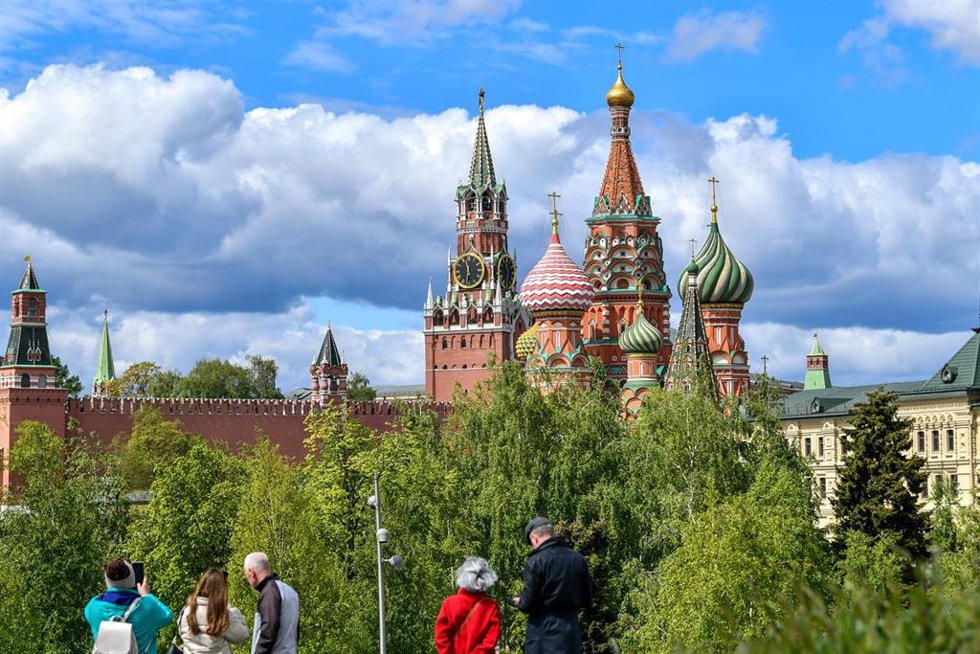 Vista del Kremlin y el Templo de San Basilio, Moscú