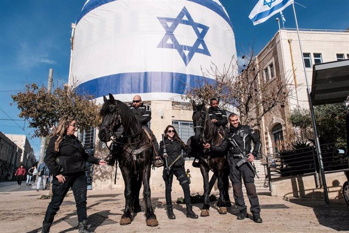 Archivo - Una patrulla de la Policía de Israel en Jerusalén Este