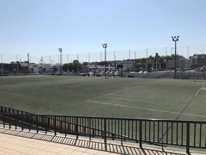 Archivo - Campo Municipal de Fútbol en La Jota
