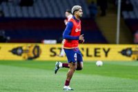 Araujo, fuera de la convocatoria del Barça para visitar al Almería