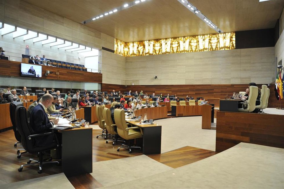 Pleno de la Asamblea de Extremadura
