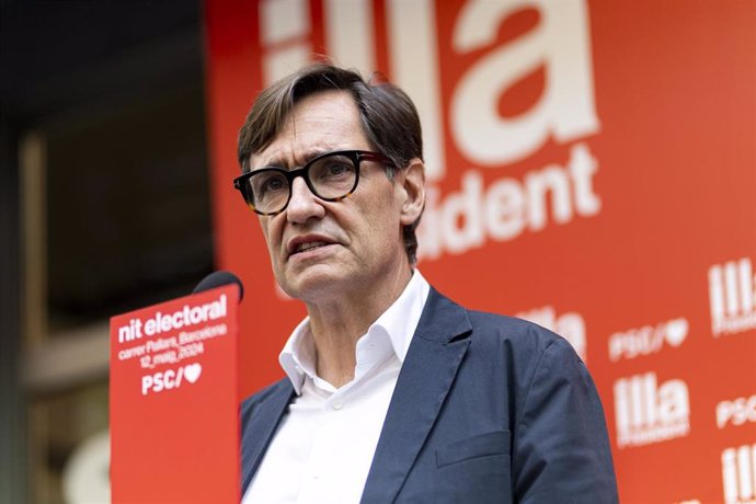 El líder del PSC y candidato del partido a la Presidencia de la Generalitat, Salvador Illa, a 12 de mayo de 2024, en Barcelona, Catalunya (España).