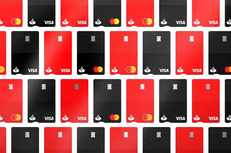 Archivo - Tarjetas sostenibles de Banco Santander.