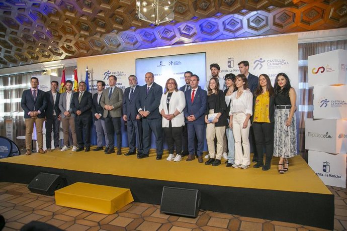 El vicepresidente primero de Castilla-La Mancha, José Luis Martínez Guijarro, ha participado en el arranque del foro Castilla-La Mancha, Región Europea del Deporte.