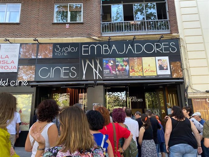 Archivo - Imagen de recurso del Cine Embajadores de Madrid