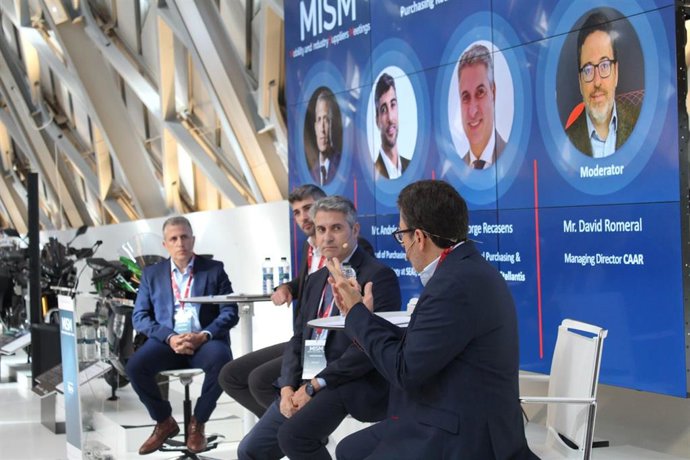 Conferencia con responsables de compras de Stellantis, Renault y Seat.