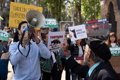 Uns 40 proanimalistes protesten a la Monumental contra un acte taurí