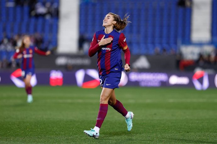 Archivo - Patri Guijarro of FC Barcelona celebrates a goal