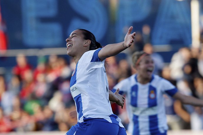 Lice Chamorro celebra un gol con el RCD Espanyol.