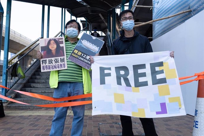 Archivo - Manifestación en Hong Kong en apoyo a Zhang Zhan y a los doce activistas detenidos por huir a Taiwán